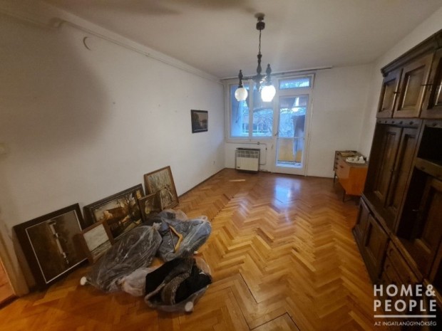 Elad� lak�s, a belv�rosban! - H�dmez�v�s�rhely