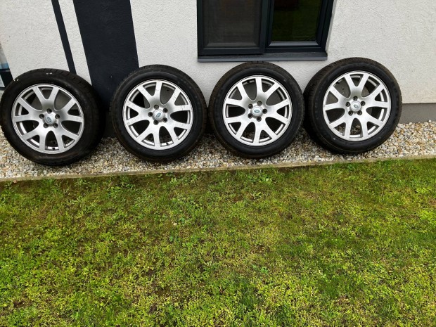 Elad� land rover 19Alufelni �j t�ligumikal l�sd a k�peken!