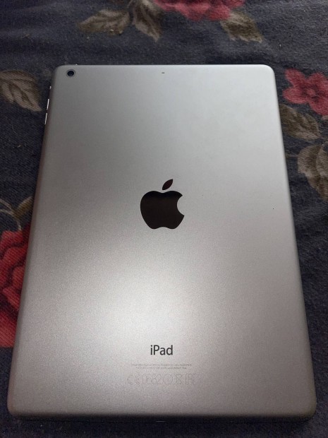 Elad letiltott ipad Air 2 (A1474)