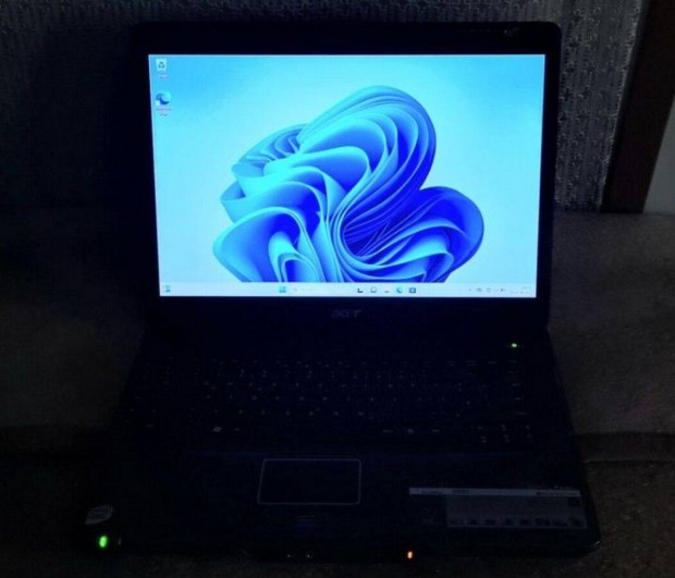 Elad m.szrke Acer TM zleti laptop | notebook - Win 11 , 15" mret