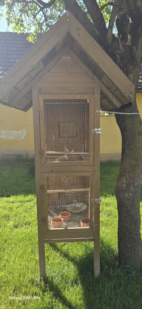 Eladó madárkalitka és madár hordozó