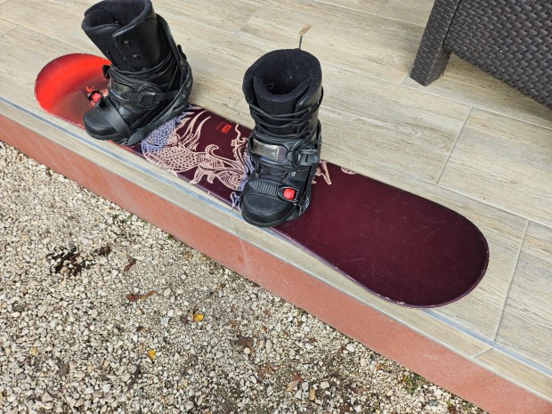 Elad megkmlt llapot snowboard, 45-s cipvel