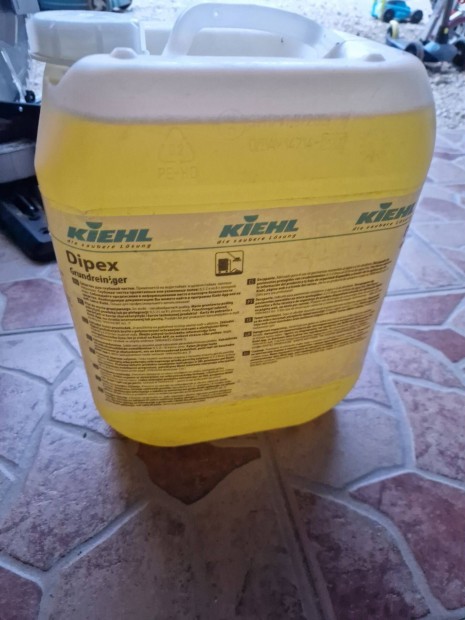 Eladó megmaradt Kiehl tisztitoszerek