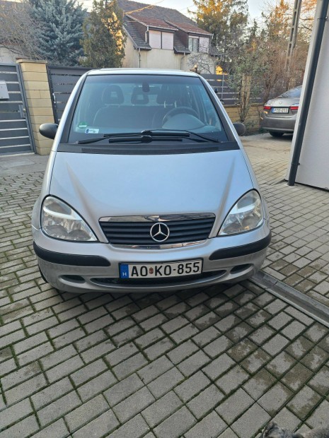 Elad� mercedes benz A 160 ( aut�mata ) 105.7000 km