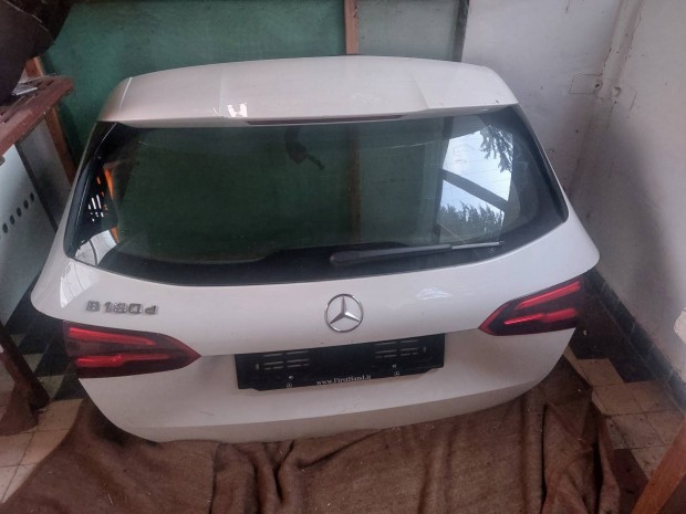 Elad� mercedes w247 b180cdi csomagt�r ajt� 