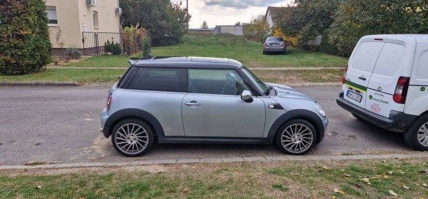 Elad mini cooper
