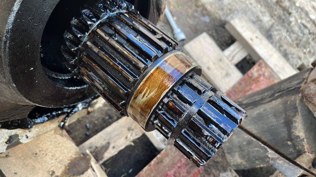 Elad� mtz f�ltengelyek