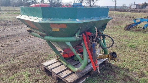 Elad� m�tr�gyasz�r� Amazone ZAF 604