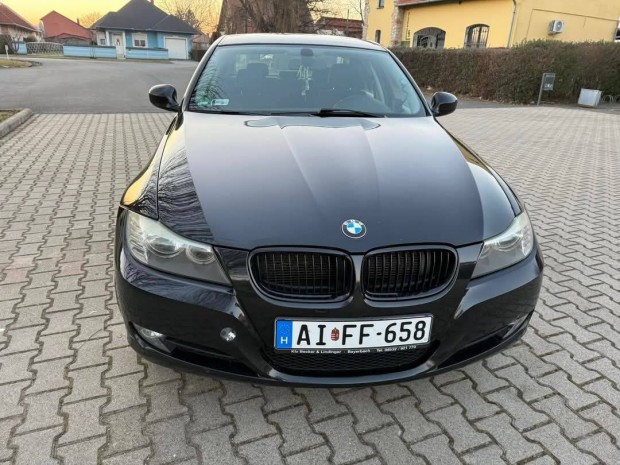 Eladó nagyon szép állapotban lévő bmw 318 d. Manual 6