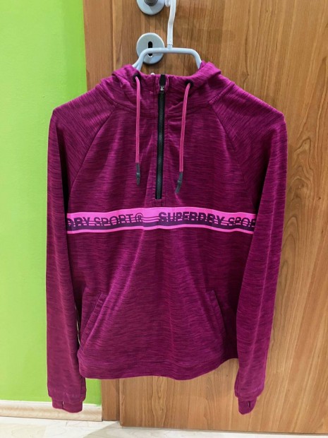 Elad ni M-es, Superdry pulver