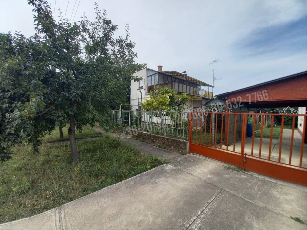 Elad� nyaral�, Berekf�rd� Berekf�rd�, 20490000 Ft, 75 nm 101_bin