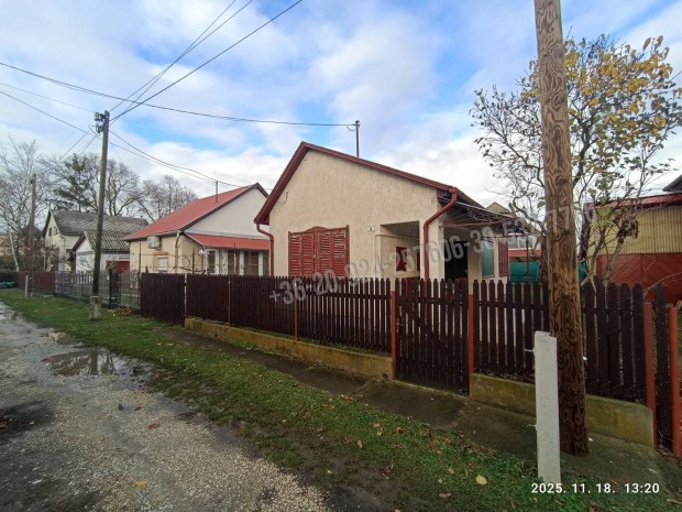 Elad� nyaral�, Berekf�rd� Berekf�rd�, 28900000 Ft, 52 nm 128_bin