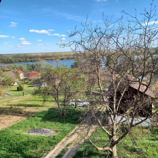 Elad� nyaral�, Dunaszekcs� Dunaszekcs�, 14000000 Ft, 78 nm 987_sri