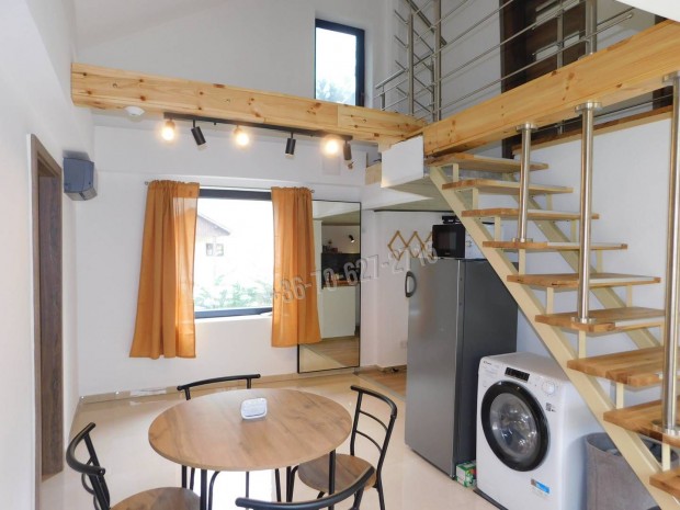 Elad� nyaral�, Par�d Par�d�huta, 67900000 Ft, 70 nm 116_jh