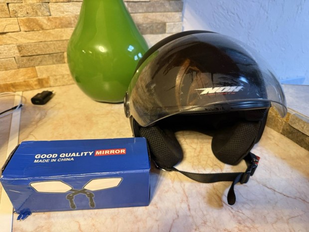 Elado nyitott vespa stil mat fekete sisak