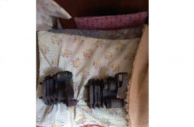 Elad� olcs�bban Microcar mc1-2 es h�ts� f�knyereg bet�tekkel