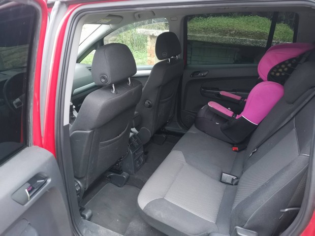 Elad opel zafira b 