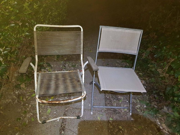 Elad� �sszecsukhat� retro kerti sz�k