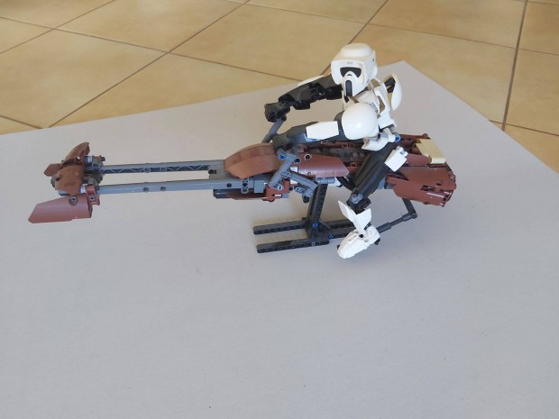 Elad sszeszerelt Star Wars Birodalmi Siklmotor