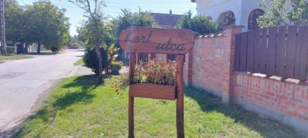 Eladó összközműves telek központhoz közel! - Ráckeve