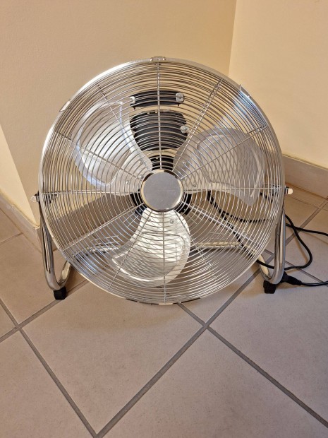 Eladó padló ventilátor