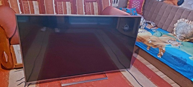 Elad panasonic smart tv 140cm