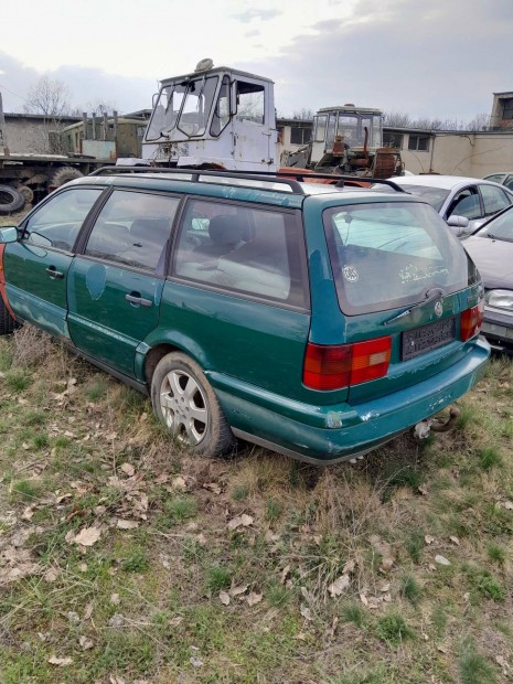 Elad� passat b4 bont�sra vagy egyben