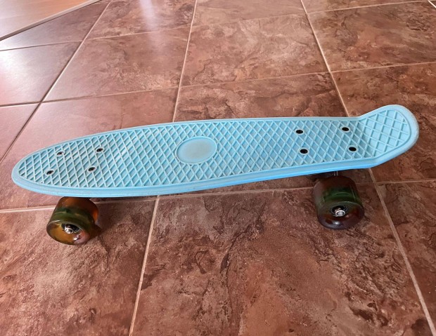 Elad penny board