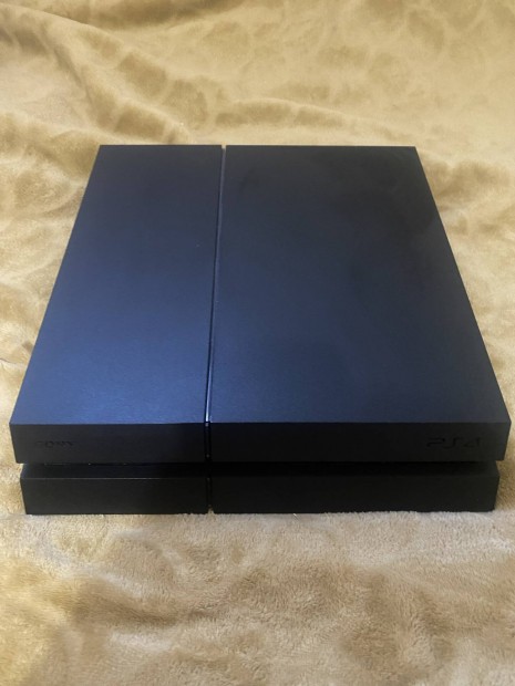Eladó playstation 4!