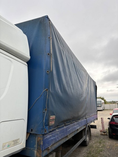 Elad ponyvs felptmny