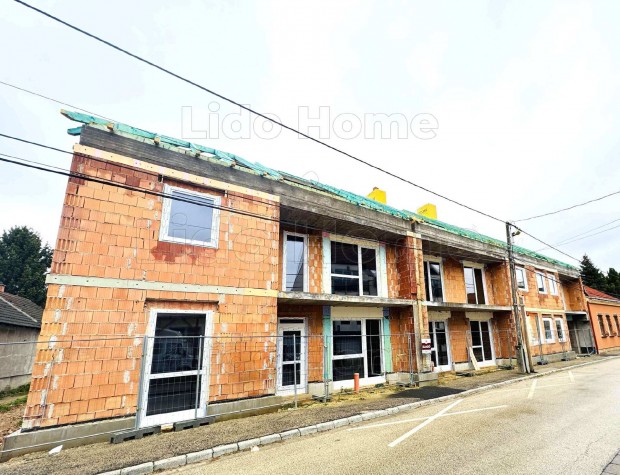 Elad� pr�mium lak�sok Gy�r-Sziget frekvent�lt r�sz�n!