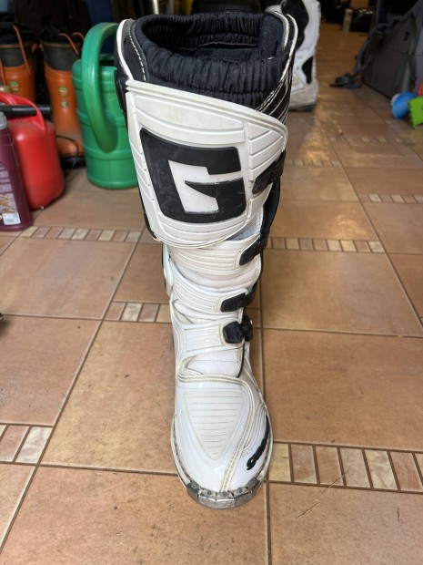 Elado profi cross enduro mx csizma garne sg 10