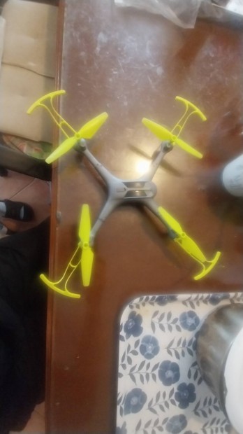 Elad quadcopter Syma Z4