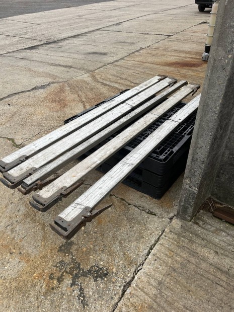 Elad rakomny kitmaszt, rgzt