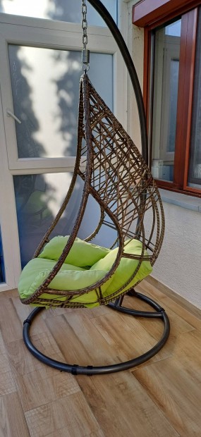 Elad rattan hinta