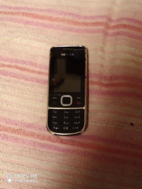 Elad rgi Nokia 2700 classic mobiltelefon 5000ft buda