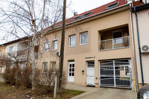 Elad� rendel�, �zlethelyis�g Eger belv�ros�ban