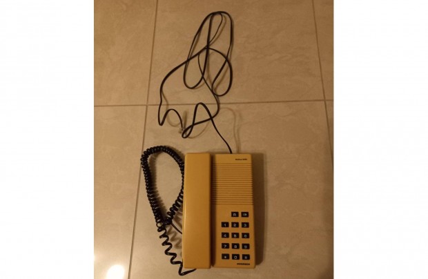 Eladó retro Schrack vezetékes telefon