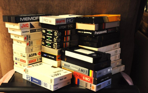Eladó retro VHS kazetta, 1-2 x használt, 180 perces, márkás