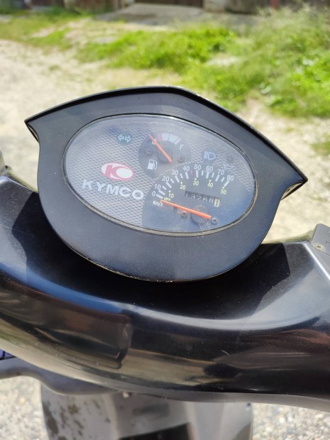 Elad robog! Kymco Super 9 robog 