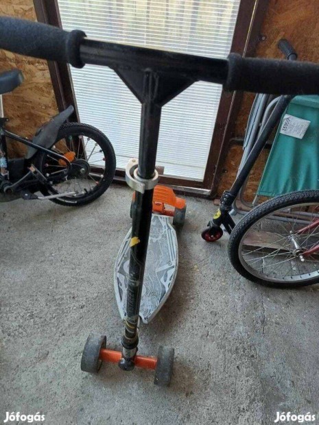 Elad roller komromba