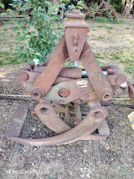 Elad� r�nkfog� kanalak