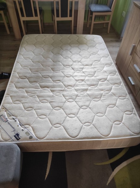 Elad rugs matrac 140x200