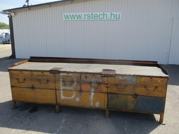 Elad� satupad, m�hely asztal, munka asztal munkaasztal (3335)