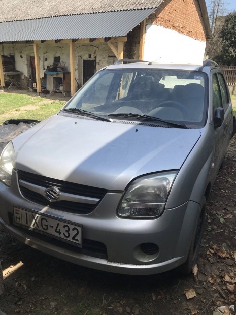 Eladó sérült Suzuki Ignis