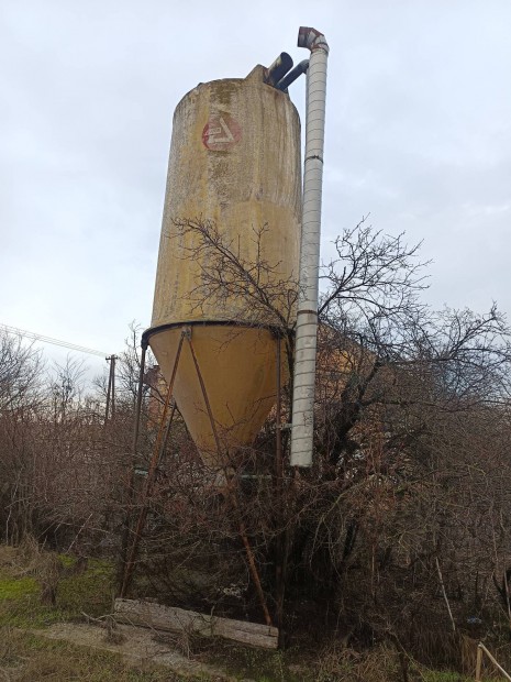 Elad� sil� tart�ly, takarm�nyos �vegsz�las tart�ly!!!