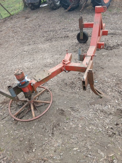 Elad� soraljm�vel�!