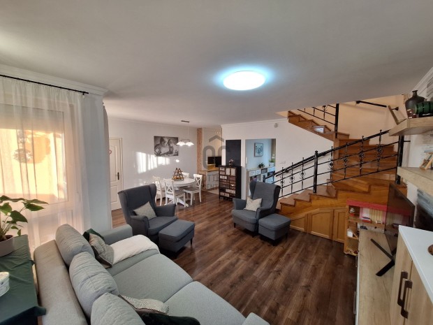 Elad� sorh�zi lak�s  Debrecen, Ger�by telep