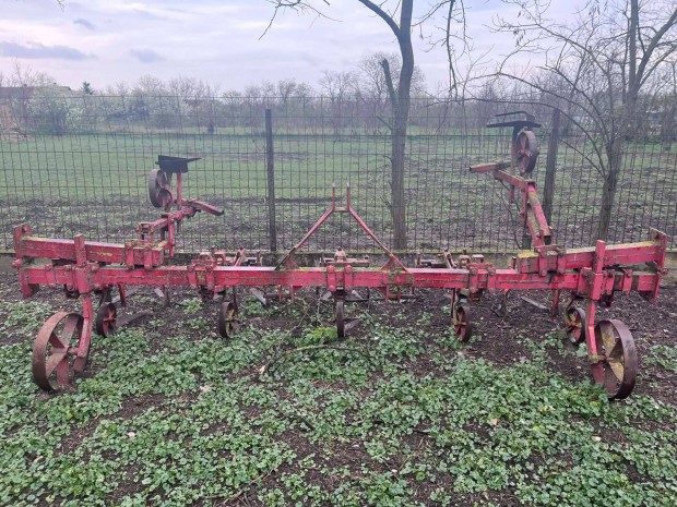 Elad� sork�zm�vel�