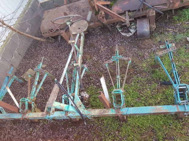 Elad� sork�zm�vel�